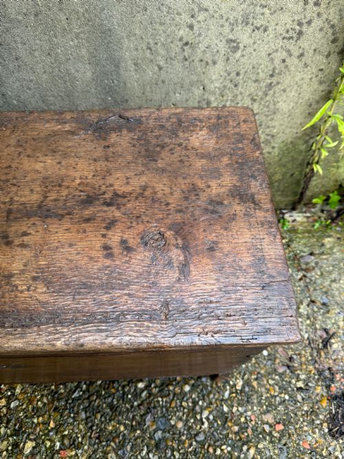 EARLY OAK PLANK COFFER - ADDITIONAL PHOTO 7