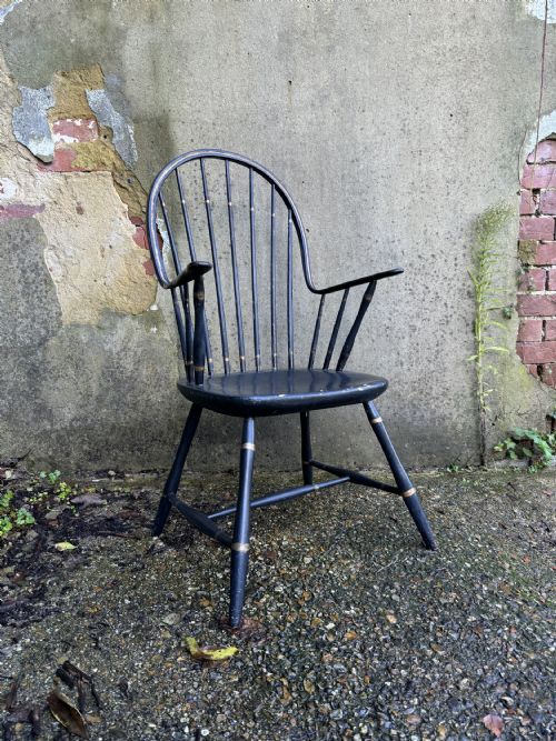 ANTIQUE WINDSOR CHAIR - ADDITIONAL PHOTO 4