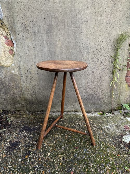 ANTIQUE PRIMITIVE CRICKET TABLE - ADDITIONAL PHOTO 5