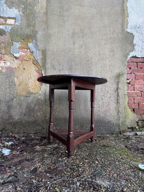 GEORGIAN OAK CRICKET TABLE - ADDITIONAL PHOTO 1