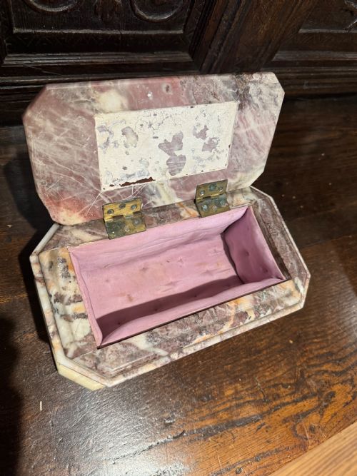 ANTIQUE MARBLE CASKET - ADDITIONAL PHOTO 6