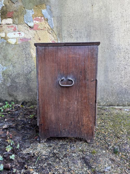 EARLY OAK CHEST - ADDITIONAL PHOTO 12