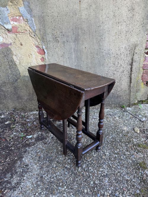 EARLY OAK GATELEG TABLE - ADDITIONAL PHOTO 7