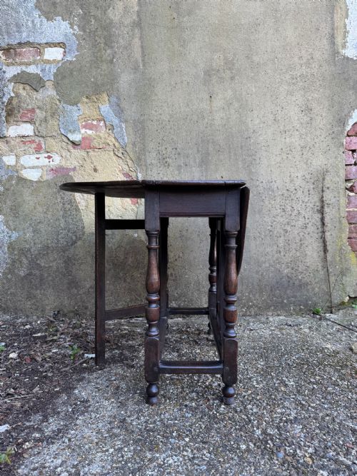 EARLY OAK GATELEG TABLE - ADDITIONAL PHOTO 8