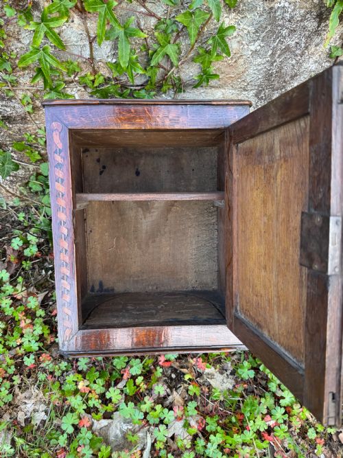 ANTIQUE WALL CUPBOARD - ADDITIONAL PHOTO 11