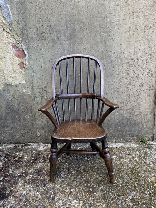 ANTIQUE CHILDS WINDSOR CHAIR - ADDITIONAL PHOTO 8