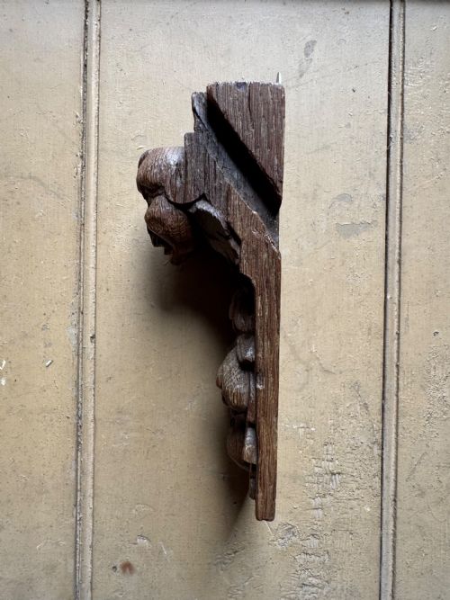 EARLY OAK CARVING - ADDITIONAL PHOTO 7