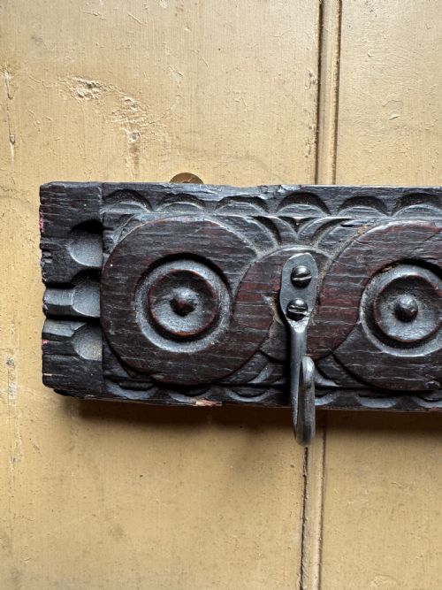 EARLY OAK HOOK RACK - ADDITIONAL PHOTO 3