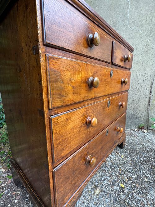 ANTIQUE CHEST OF DRAWERS - ADDITIONAL PHOTO 16