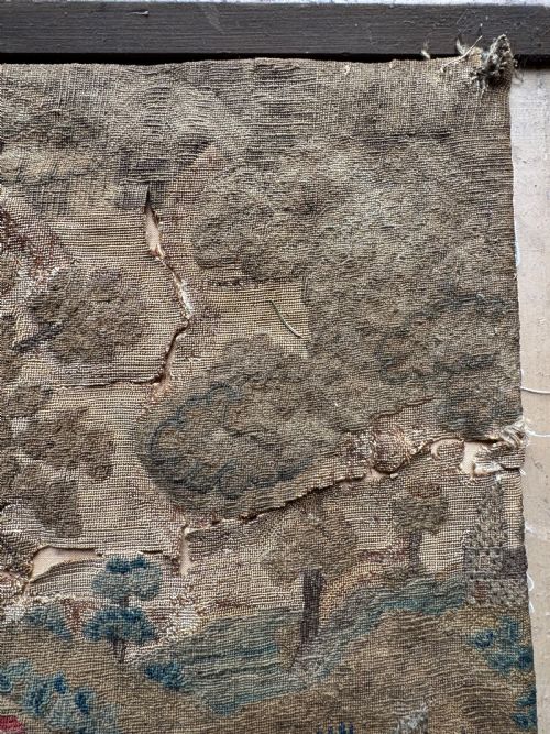 EARLY ANTIQUE TAPESTRY - ADDITIONAL PHOTO 5