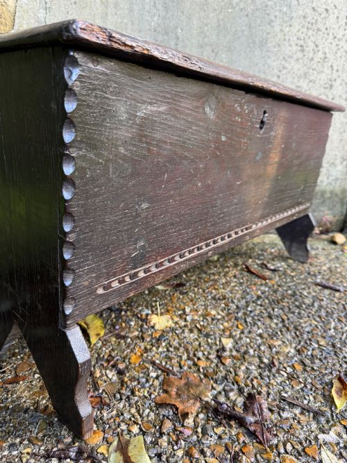 EARLY OAK COFFER - ADDITIONAL PHOTO 10