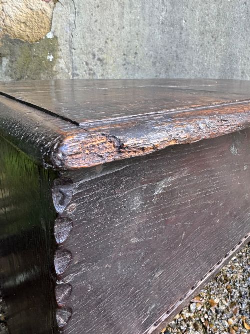 EARLY OAK COFFER - ADDITIONAL PHOTO 11