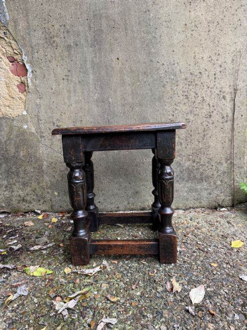 EARLY OAK JOINT STOOL - ADDITIONAL PHOTO 2