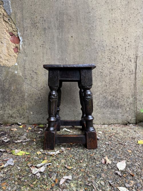 EARLY OAK JOINT STOOL - ADDITIONAL PHOTO 9