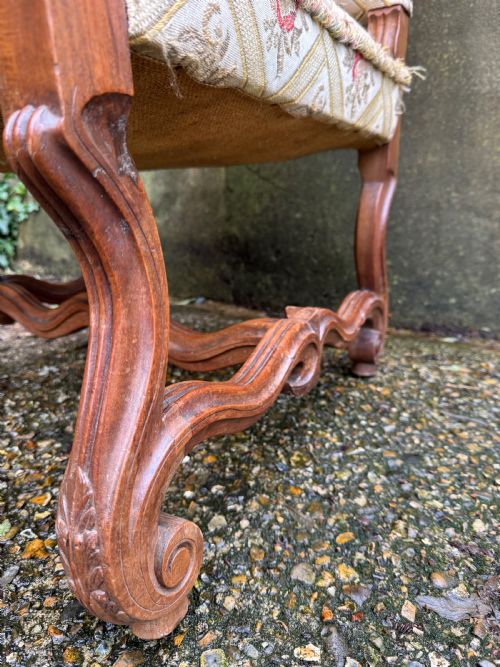 ANTIQUE FRENCH ARMCHAIR - ADDITIONAL PHOTO 10