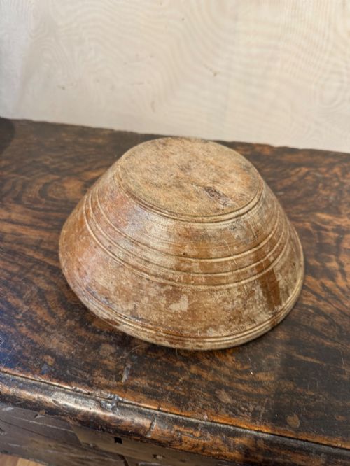 ANTIQUE WOODEN BOWL - ADDITIONAL PHOTO 11