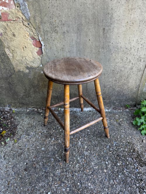ANTIQUE SIDE TABLE - ADDITIONAL PHOTO 5
