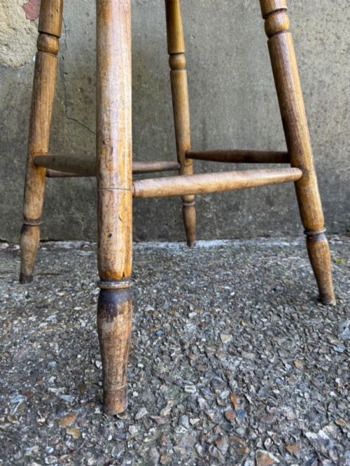 ANTIQUE SIDE TABLE - ADDITIONAL PHOTO 6
