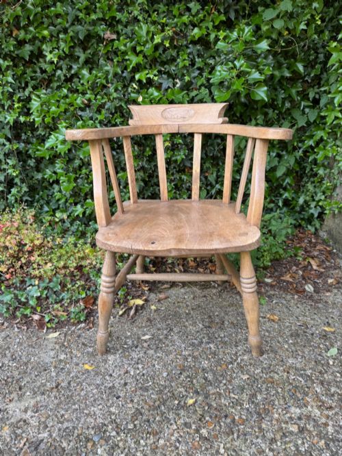 ANTIQUE CAPTAINS CHAIR - ADDITIONAL PHOTO 3