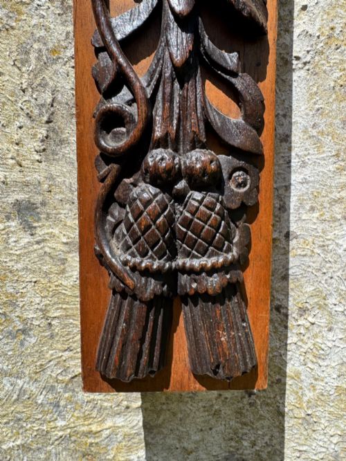 EARLY OAK CARVINGS - ADDITIONAL PHOTO 5