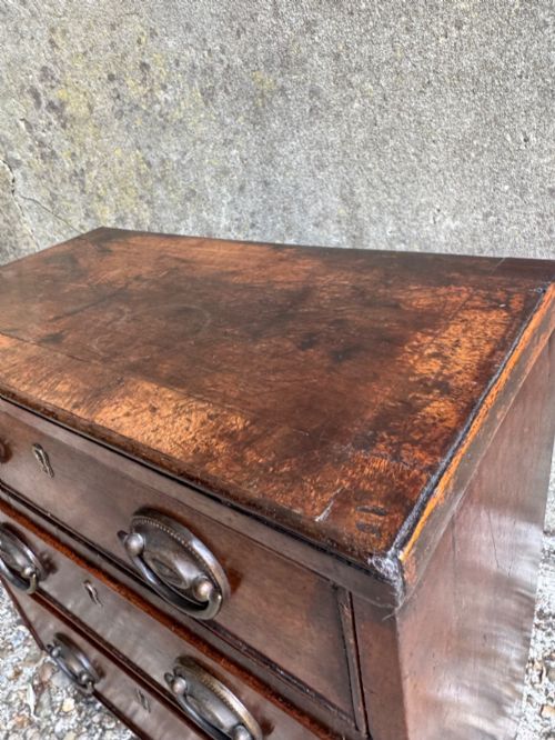 ANTIQUE APPRENTICE PIECE CHEST OF DRAWERS - ADDITIONAL PHOTO 5