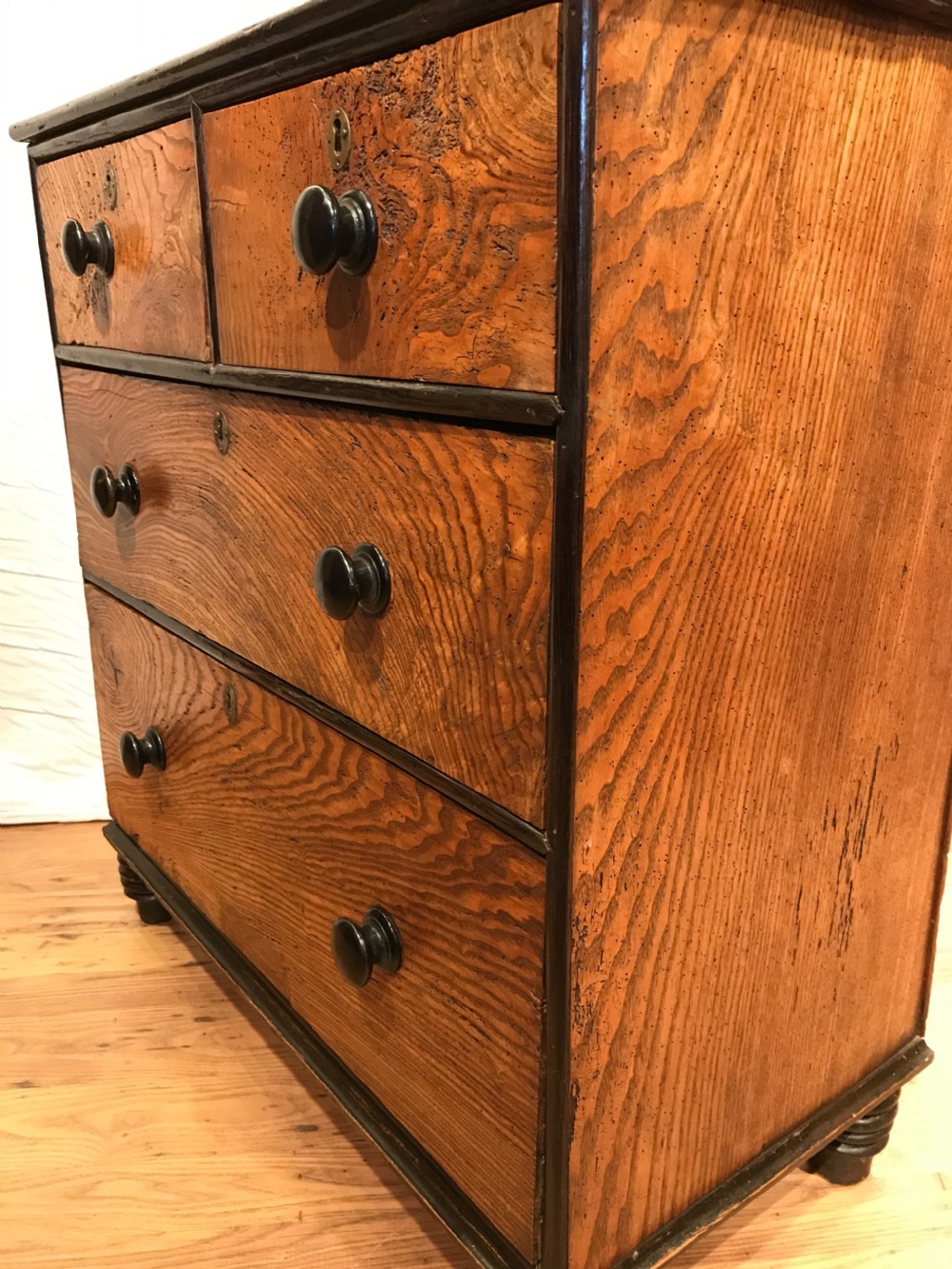 Antique chest of drawers  View V