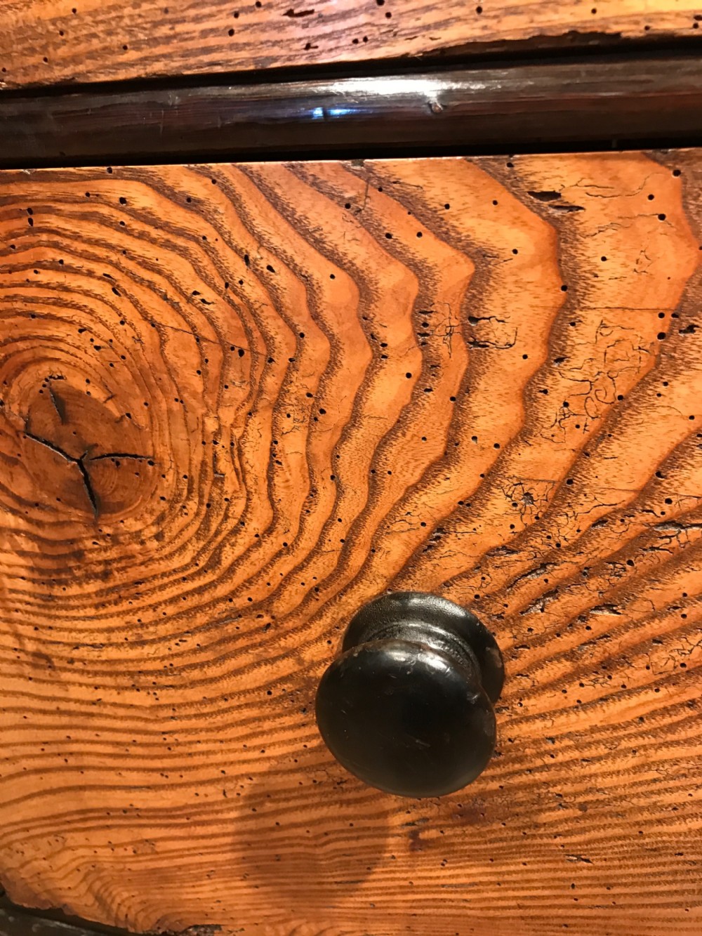 Antique chest of drawers  View VII