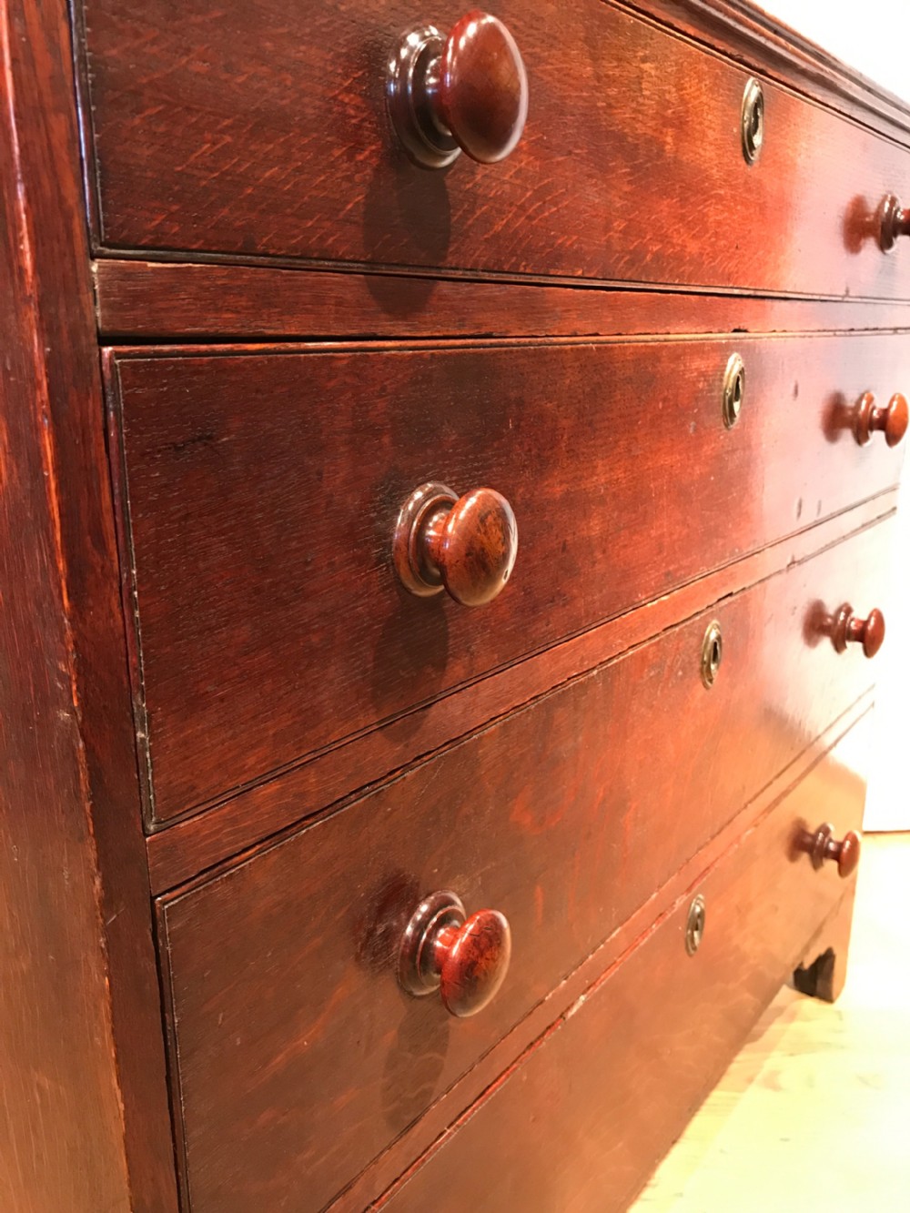 Antique oak chest of drawers  View IV