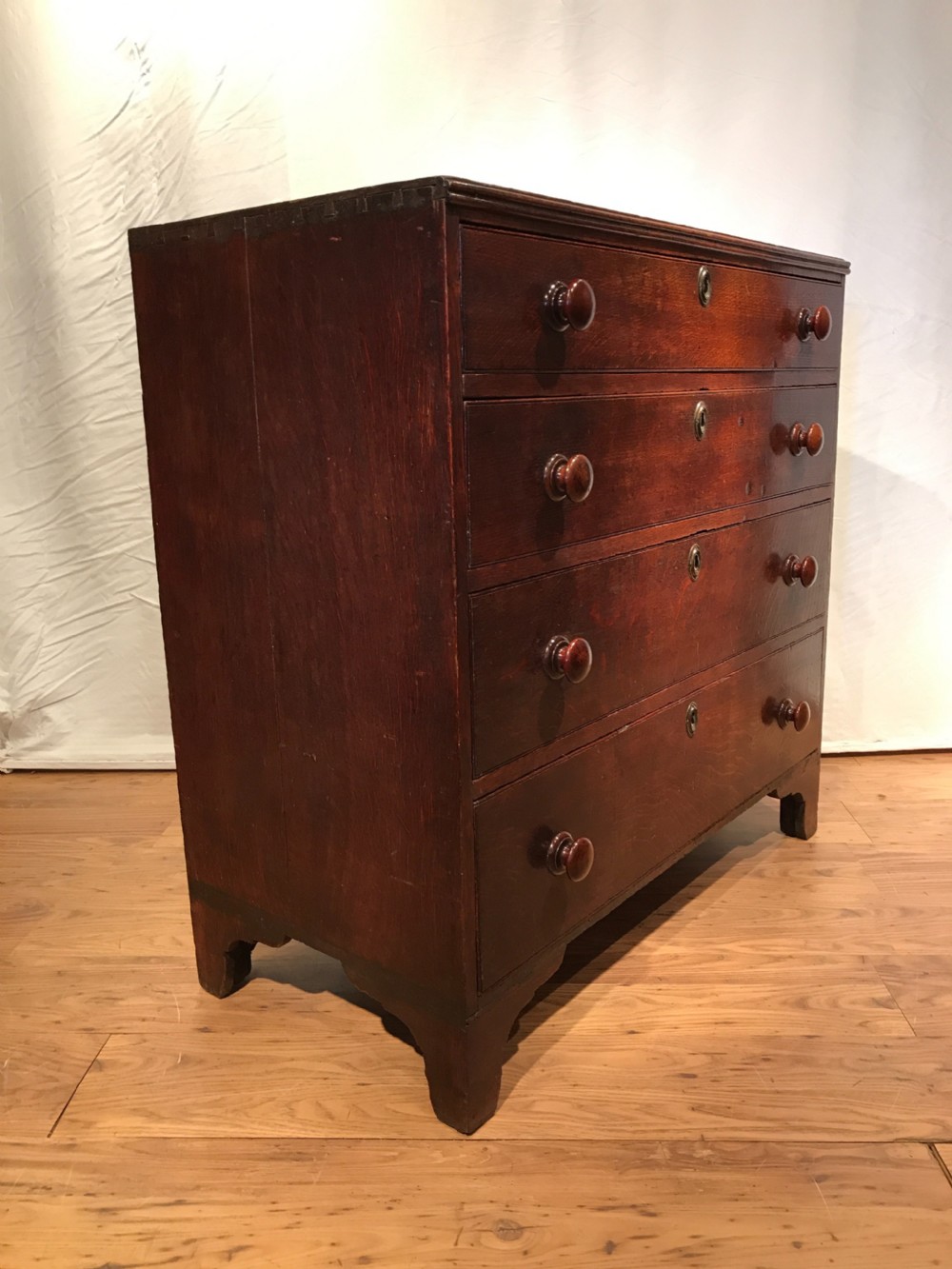 Antique oak chest of drawers  View V