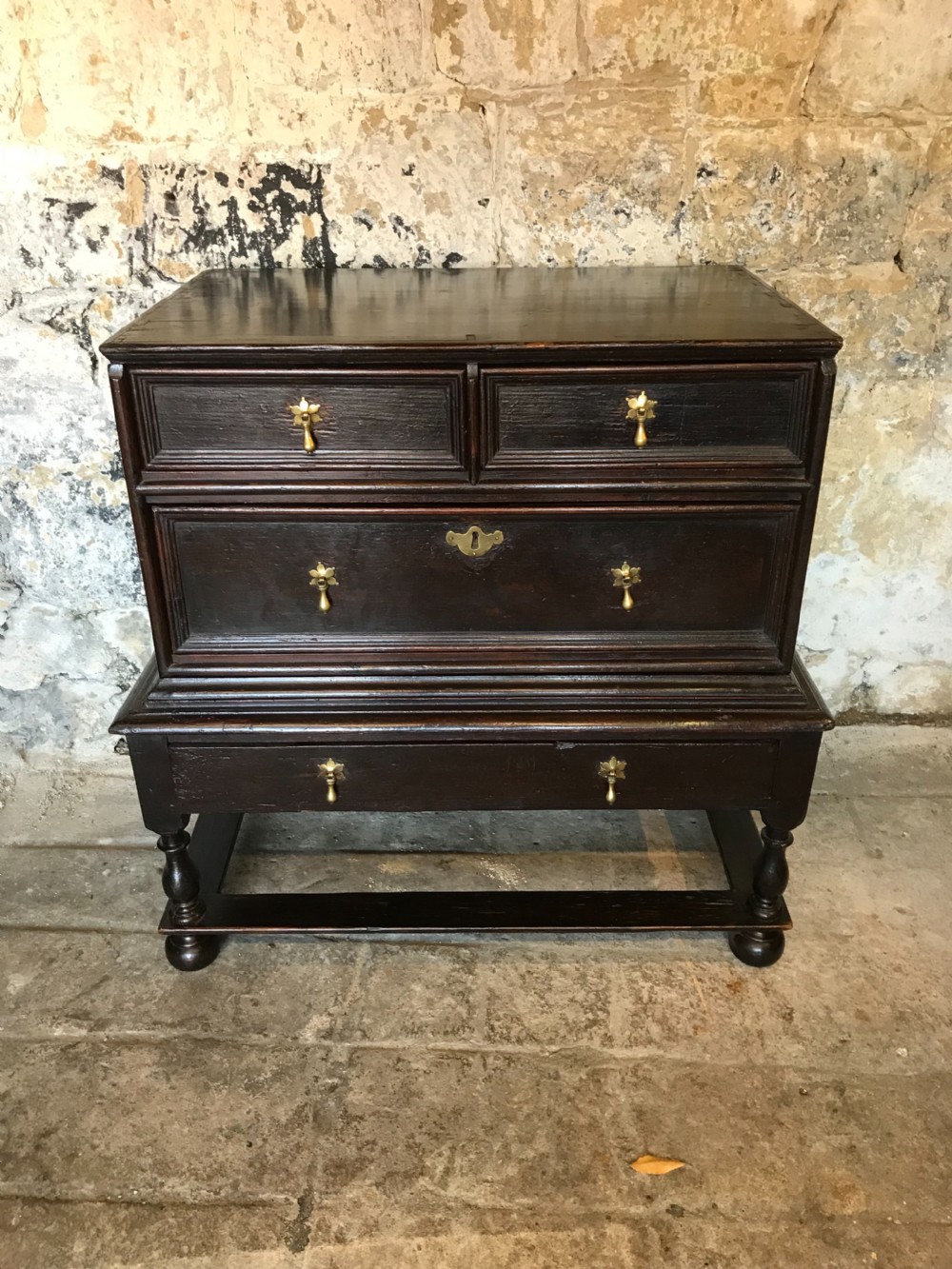 Antique chest of drawers  View IV
