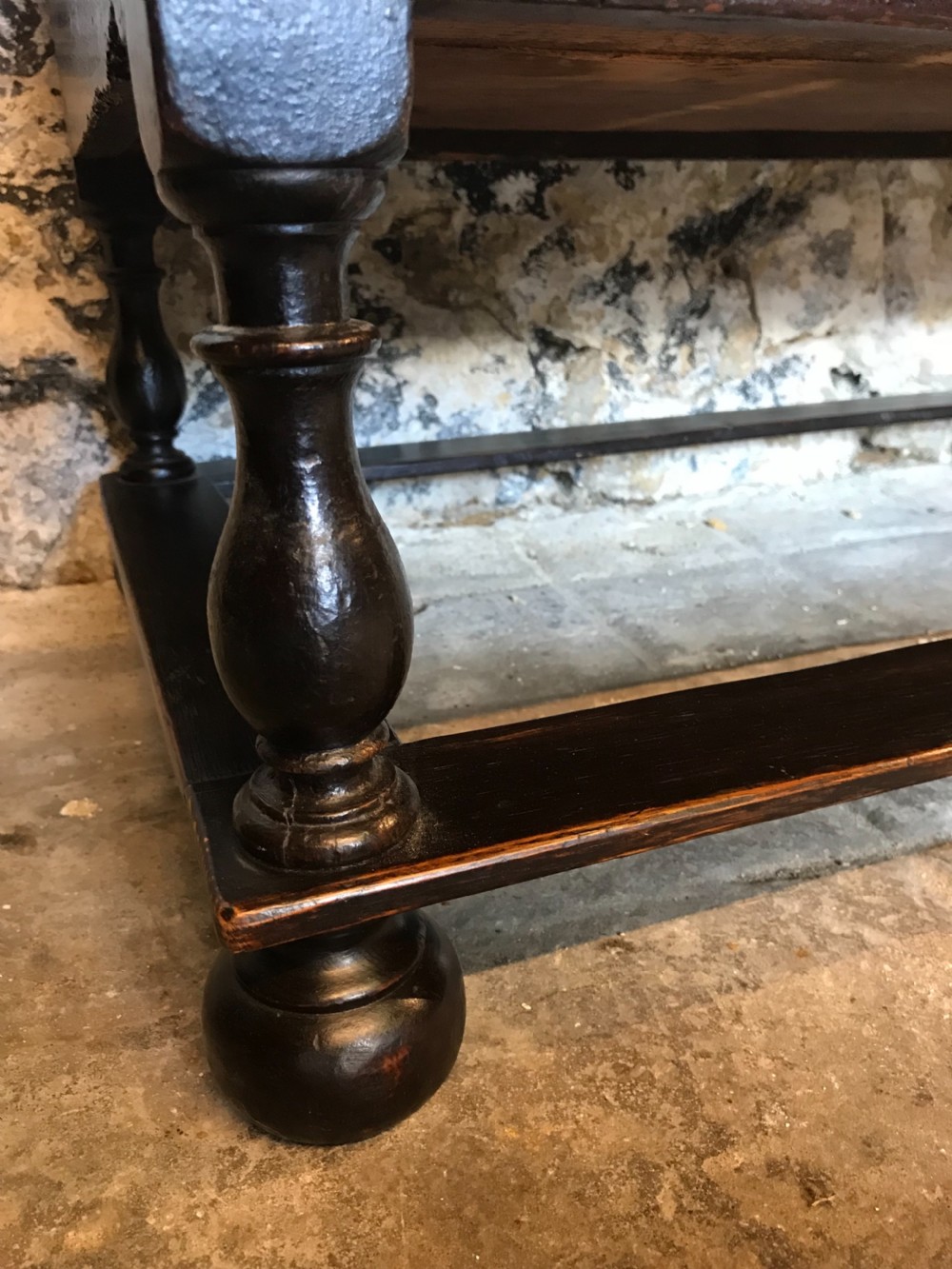 Antique chest of drawers  View VIII