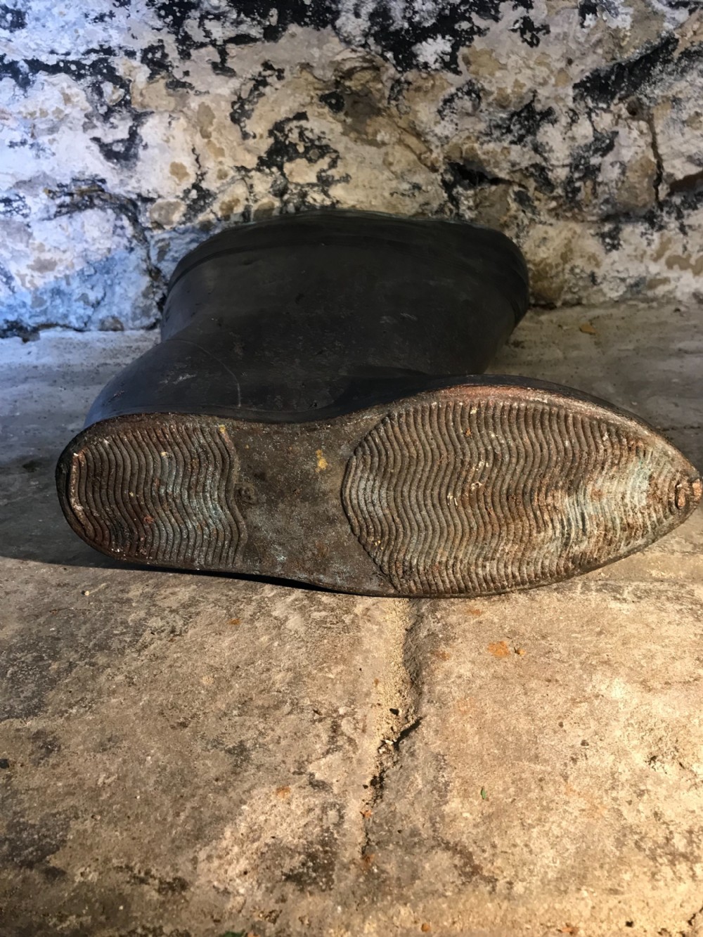 Copper boots View V