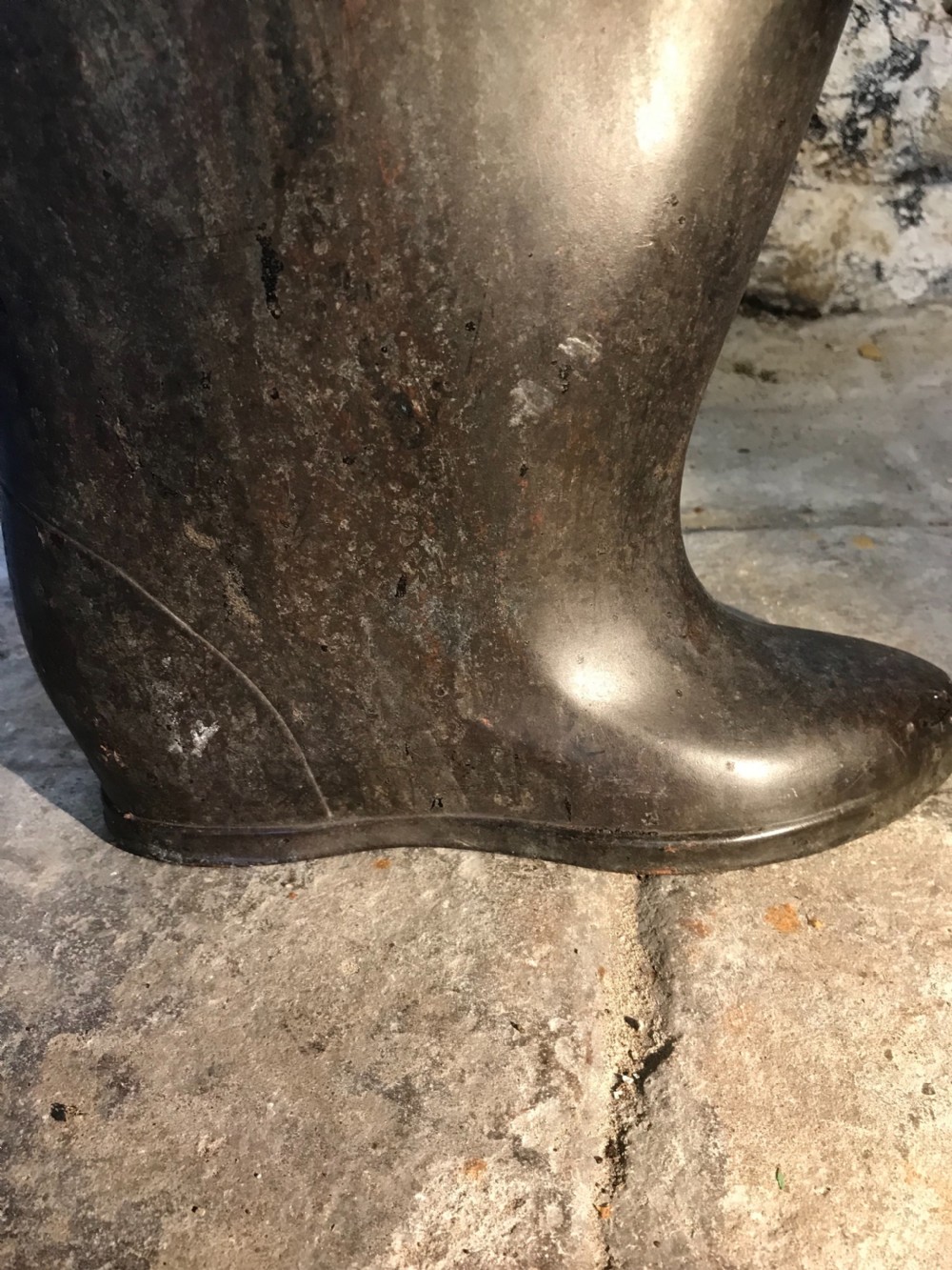Copper boots View VII