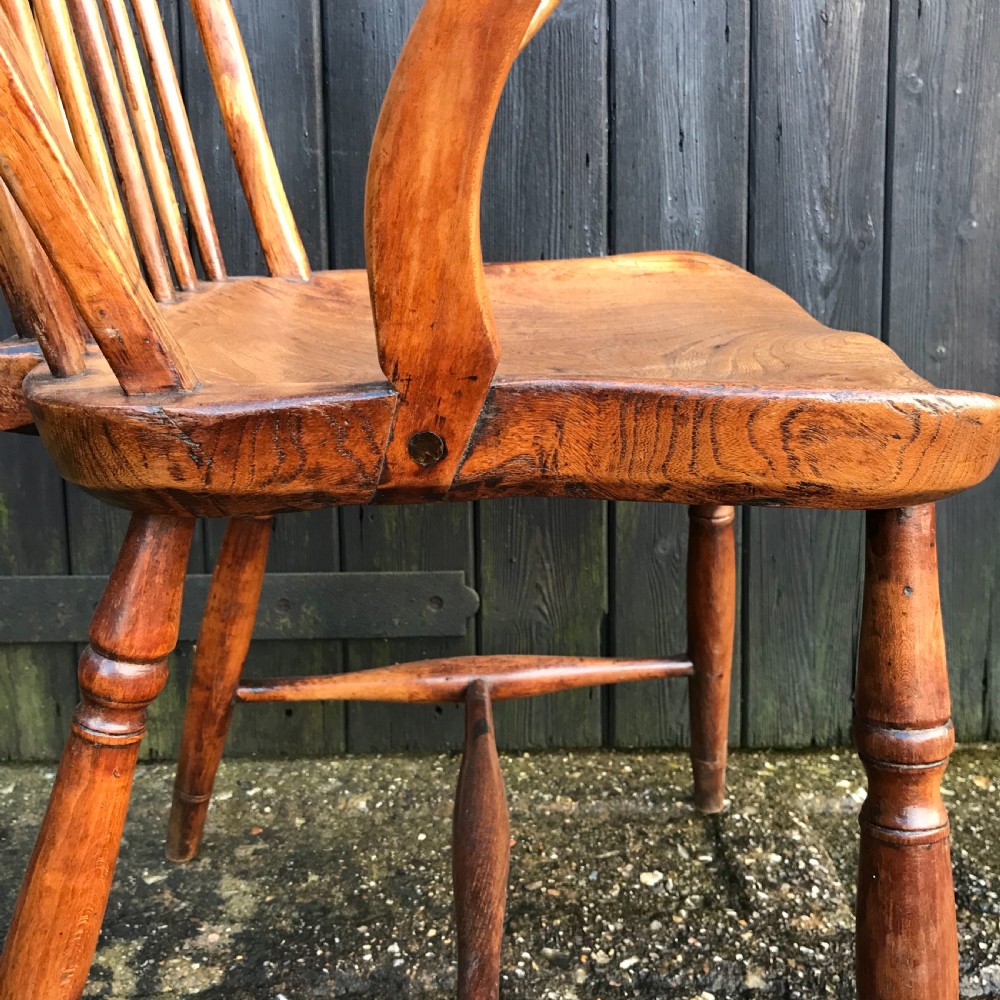 Antique Windsor Chair  View XIII