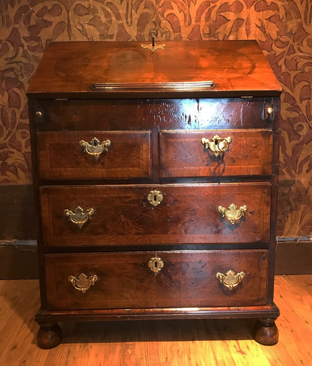 Antique Bureau 