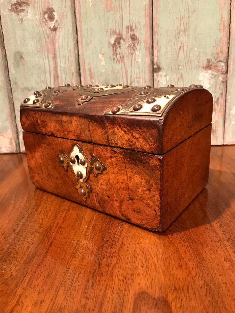 Antique Box/Caddy 