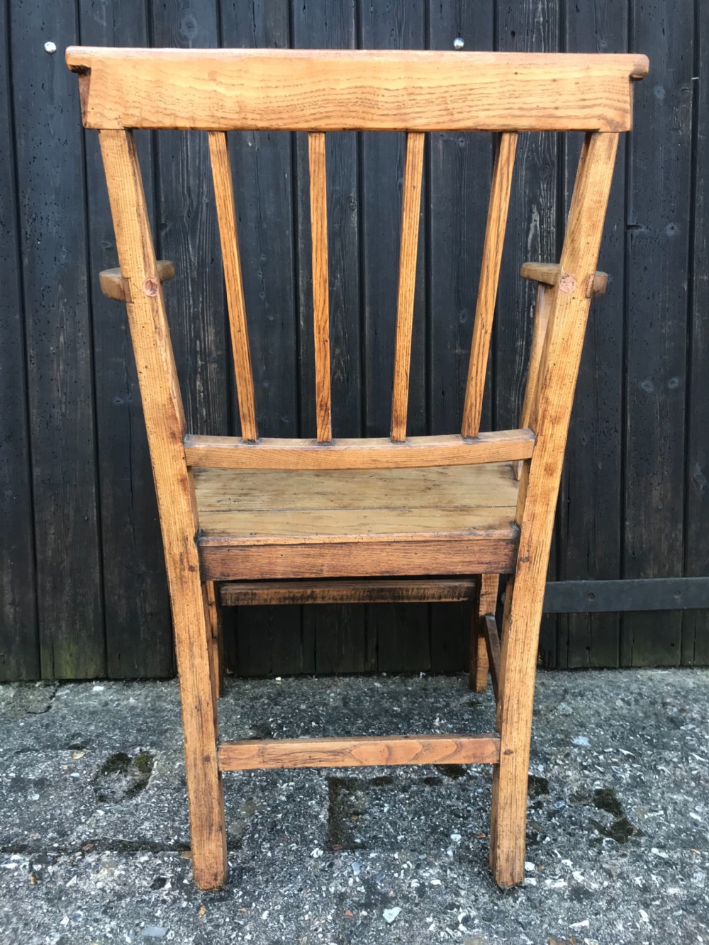 Antique country arm chair View VI