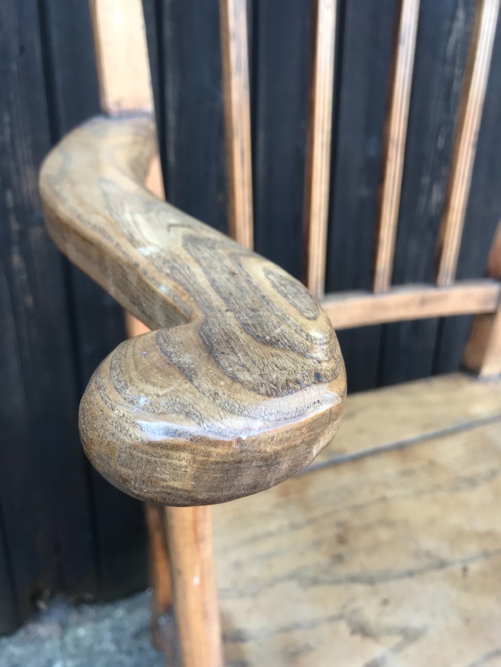 Antique country arm chair View VIII