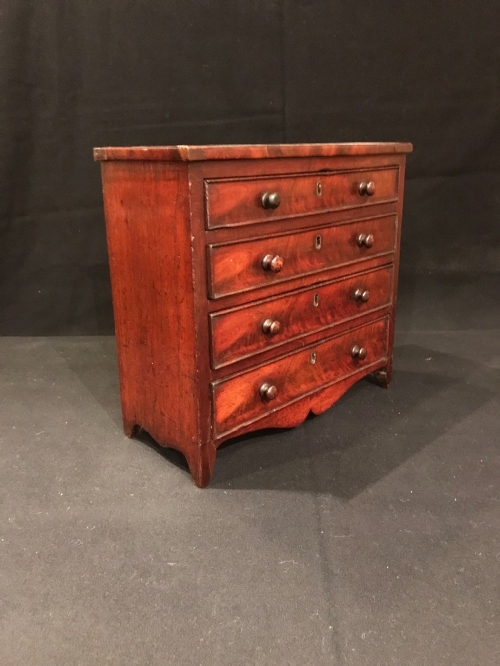 Antique Tabletop Chest of Drawers 