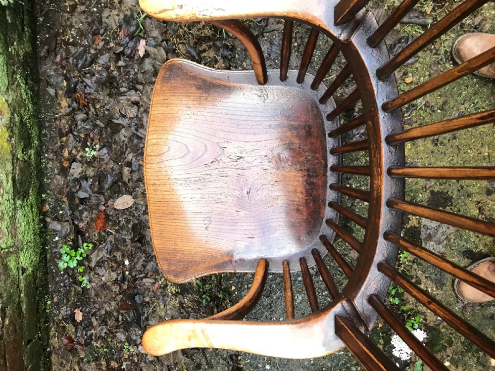 Antique Windsor Chair View VIII