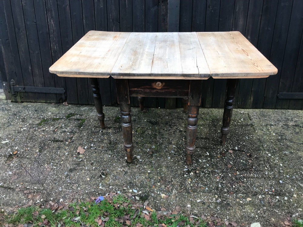 Antique Pine Table