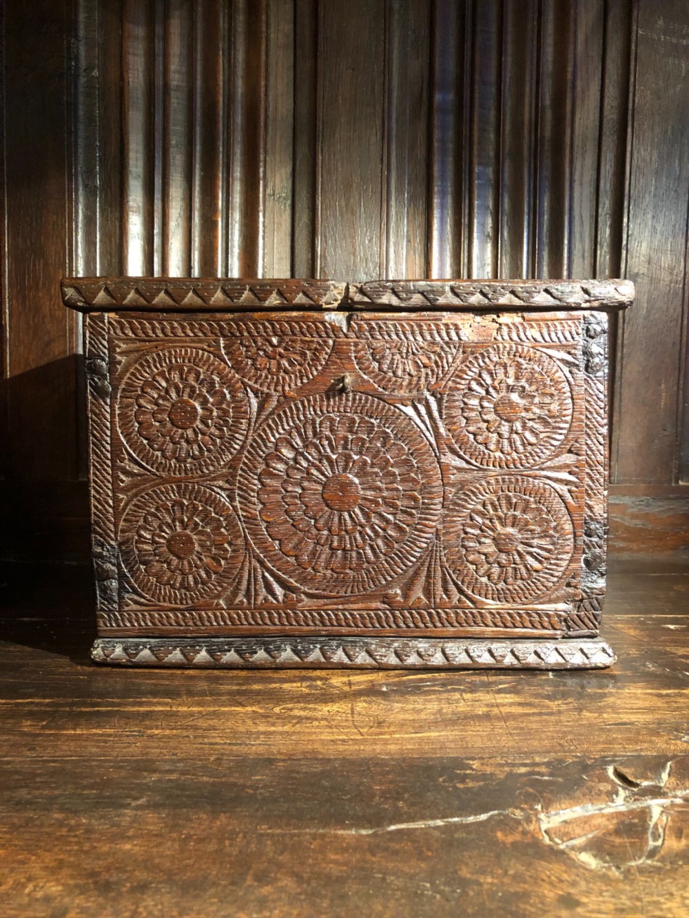 Early Oak Box View III