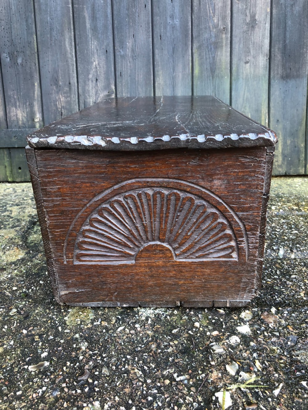 Early Oak Box View IX