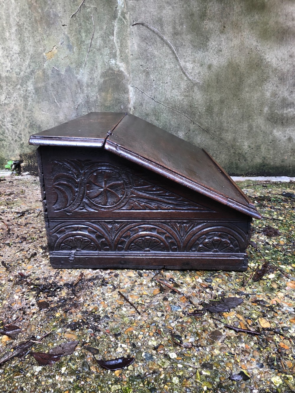Early Oak Desk Box View IX