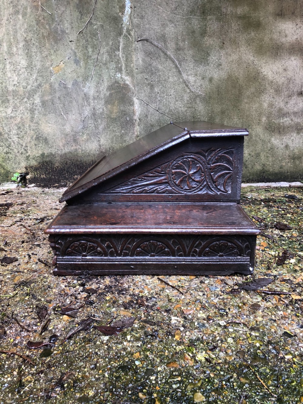 Early Oak Desk Box View X