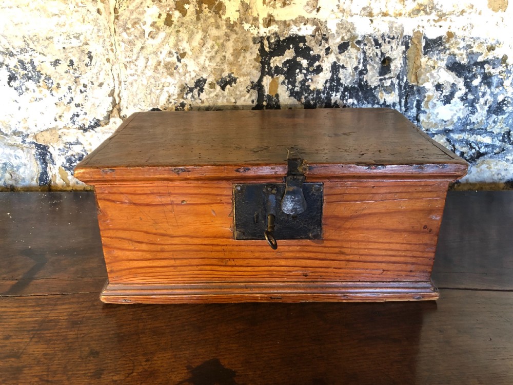 Early Pine Box View II