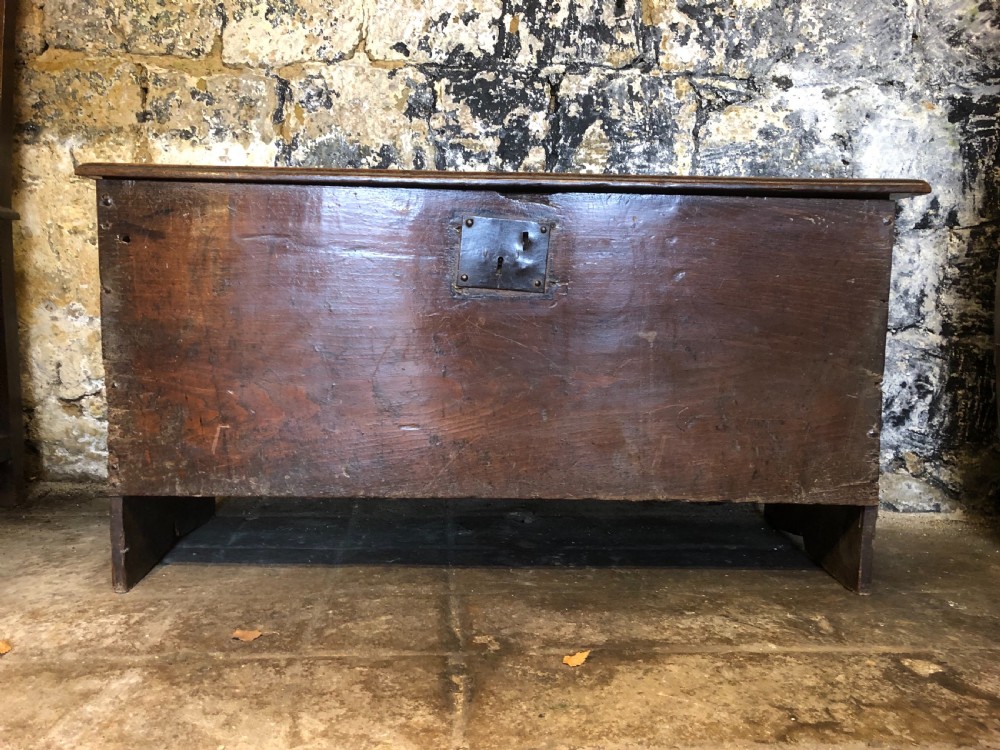 Early Oak Coffer View II