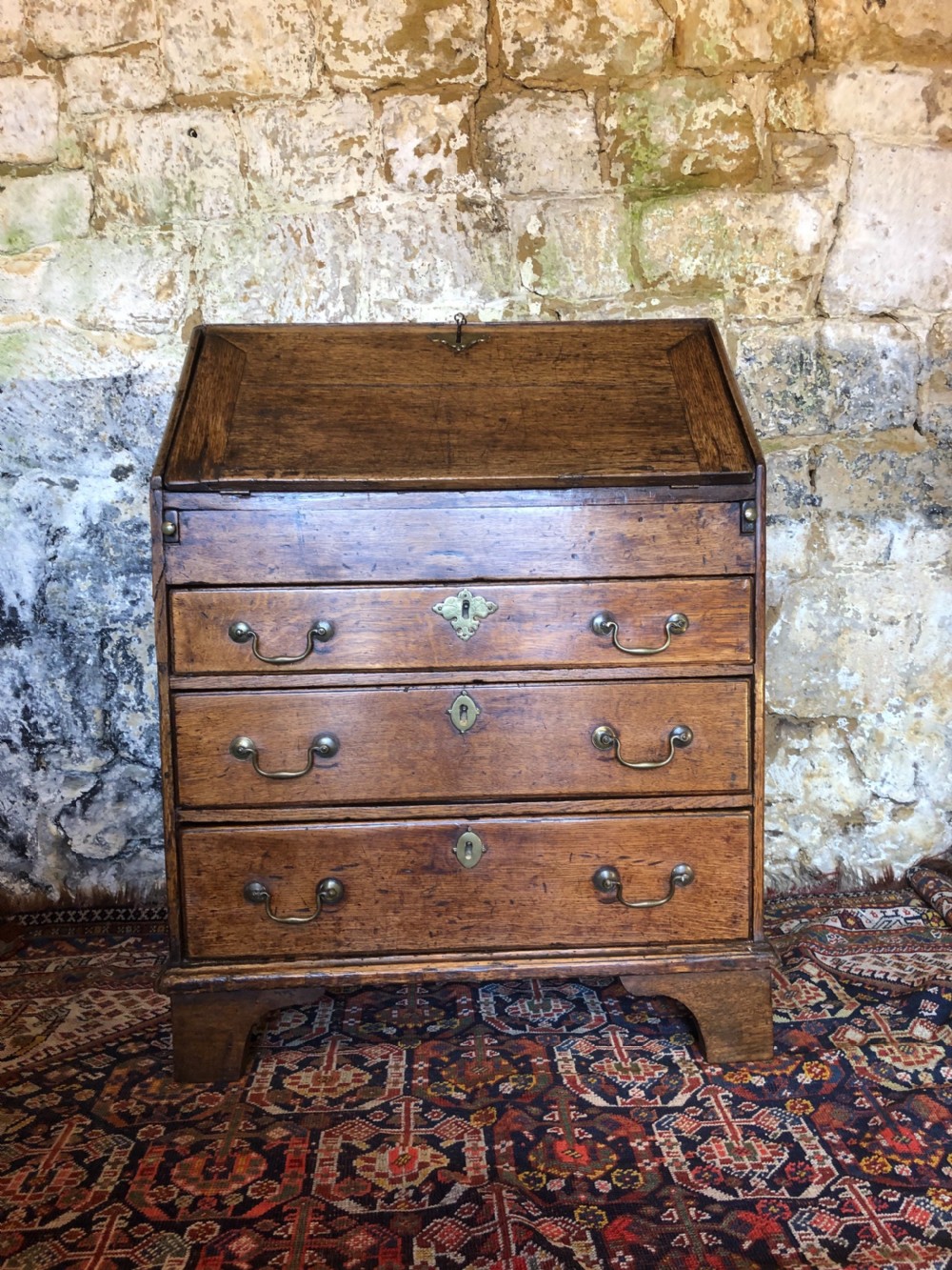 Small Early Oak Bureau