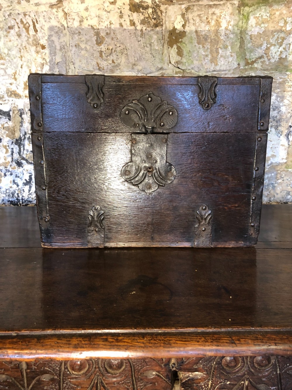 Early Oak small Chest View IV