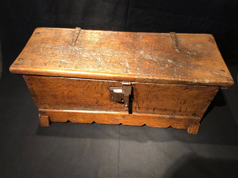 Small Oak Coffer View III